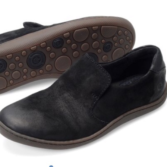 born slip on sneakers